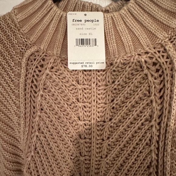 Free People Sweater - Picture 3 of 4
